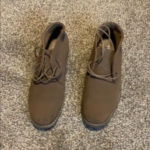 Men’s shoes